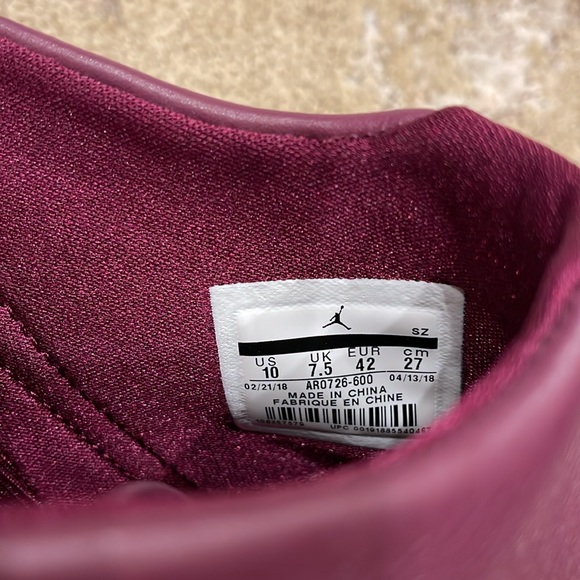 Nike Air Jordan Future Bordeaux/Wine Phantom Womens Sz 10 Athletic AR0726-600 - Picture 8 of 10